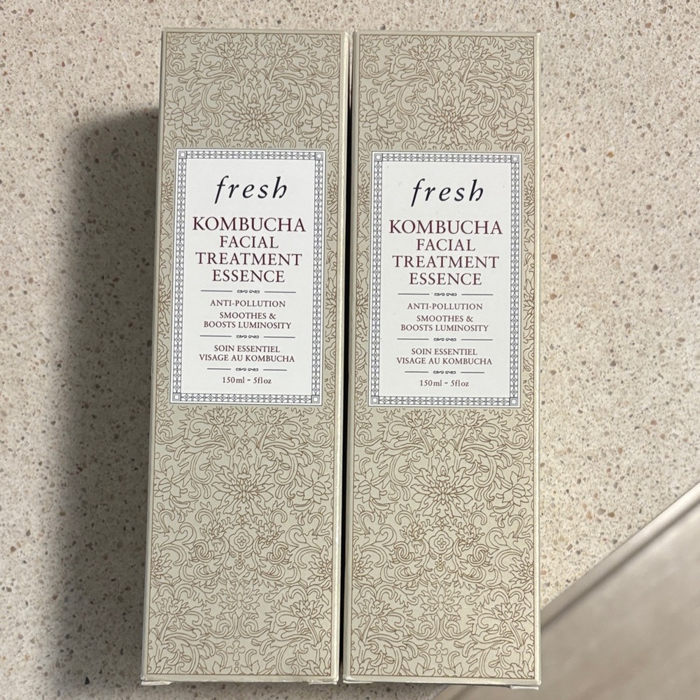Fresh Kombucha Facial Essence, New in Box